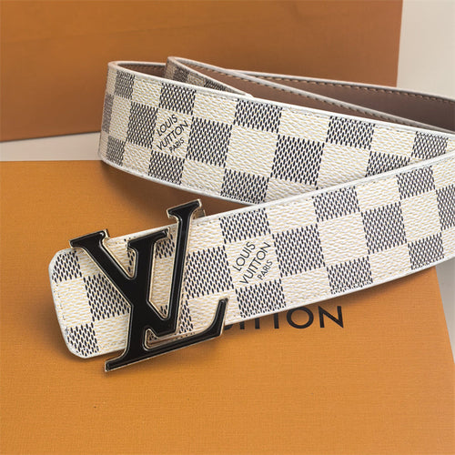 2 Color Buckle Love Belt (White Latticed)